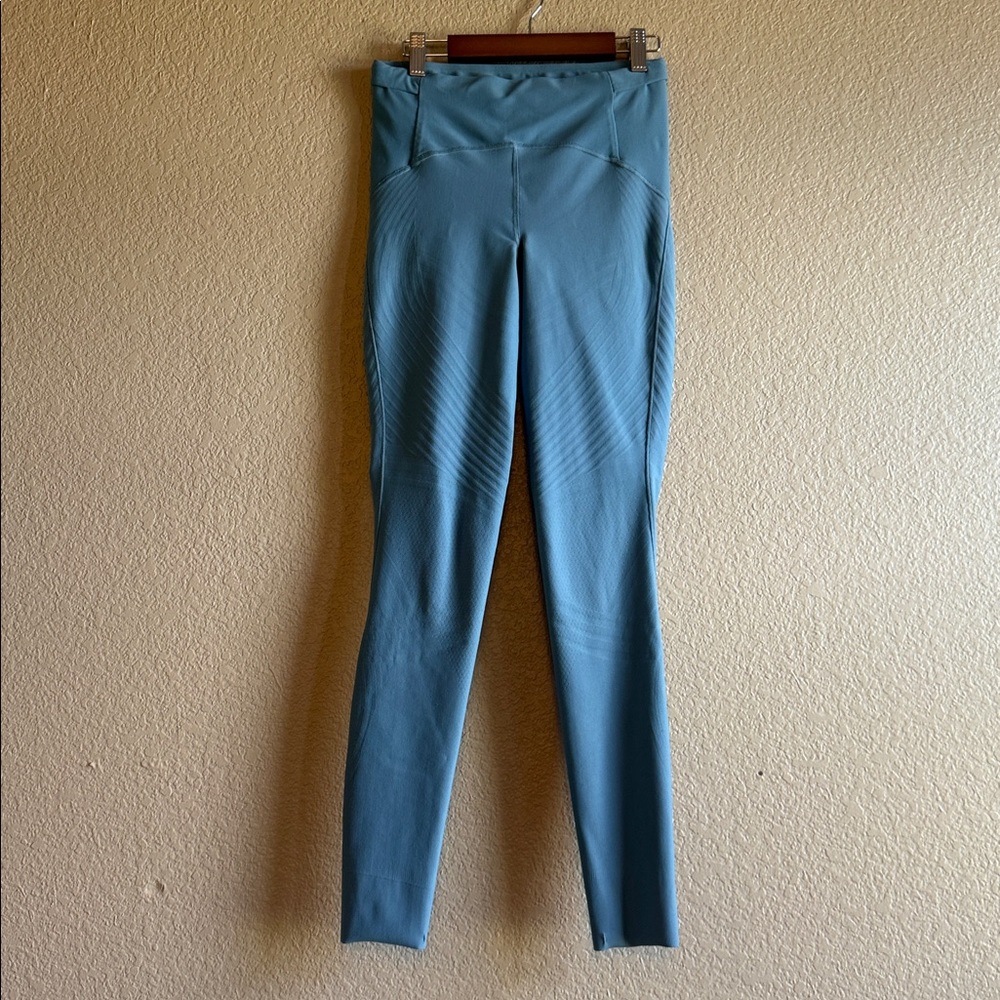 Lululemon SenseKnit Running High-Rise Tight - Picture 5 of 7